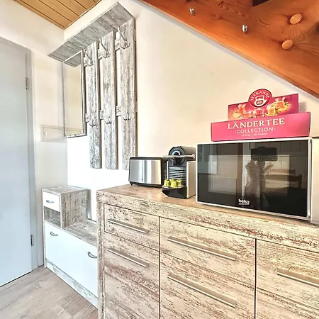 Relaxapartments Black Forest Moments - Maisonette-wohnung Mit Sonnenbalkon, Schnelles Internet, Nähe Triberger Wasserfälle, Für Bis Zu 4 Personen Apartment *