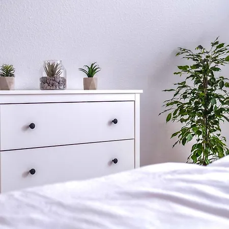 Apartment Relaxapartments Black Forest Moments - Maisonette-wohnung Mit Sonnenbalkon, Schnelles Internet, Nähe Triberger Wasserfälle, Für Bis Zu 4 Personen Schönwalde