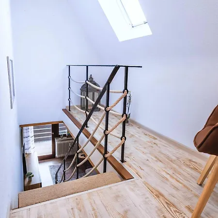 Relaxapartments Black Forest Moments - Maisonette-wohnung Mit Sonnenbalkon, Schnelles Internet, Nähe Triberger Wasserfälle, Für Bis Zu 4 Personen